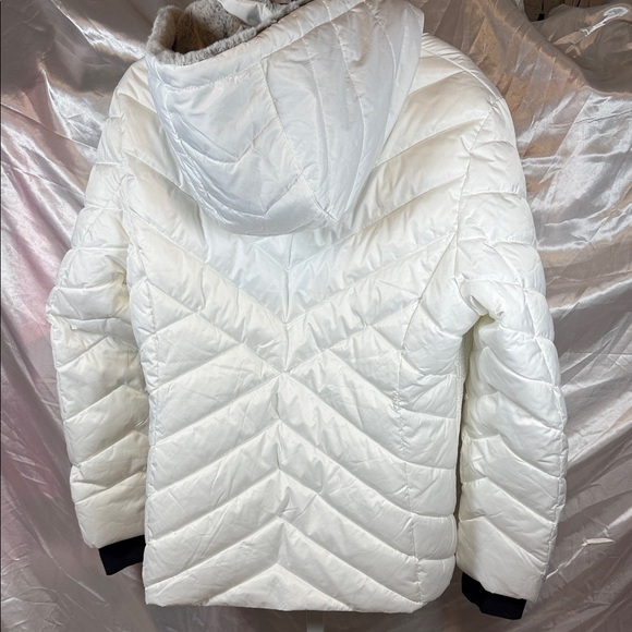 Nautica White Quilted Jacket with Detachable Hood - Picture 5 of 7